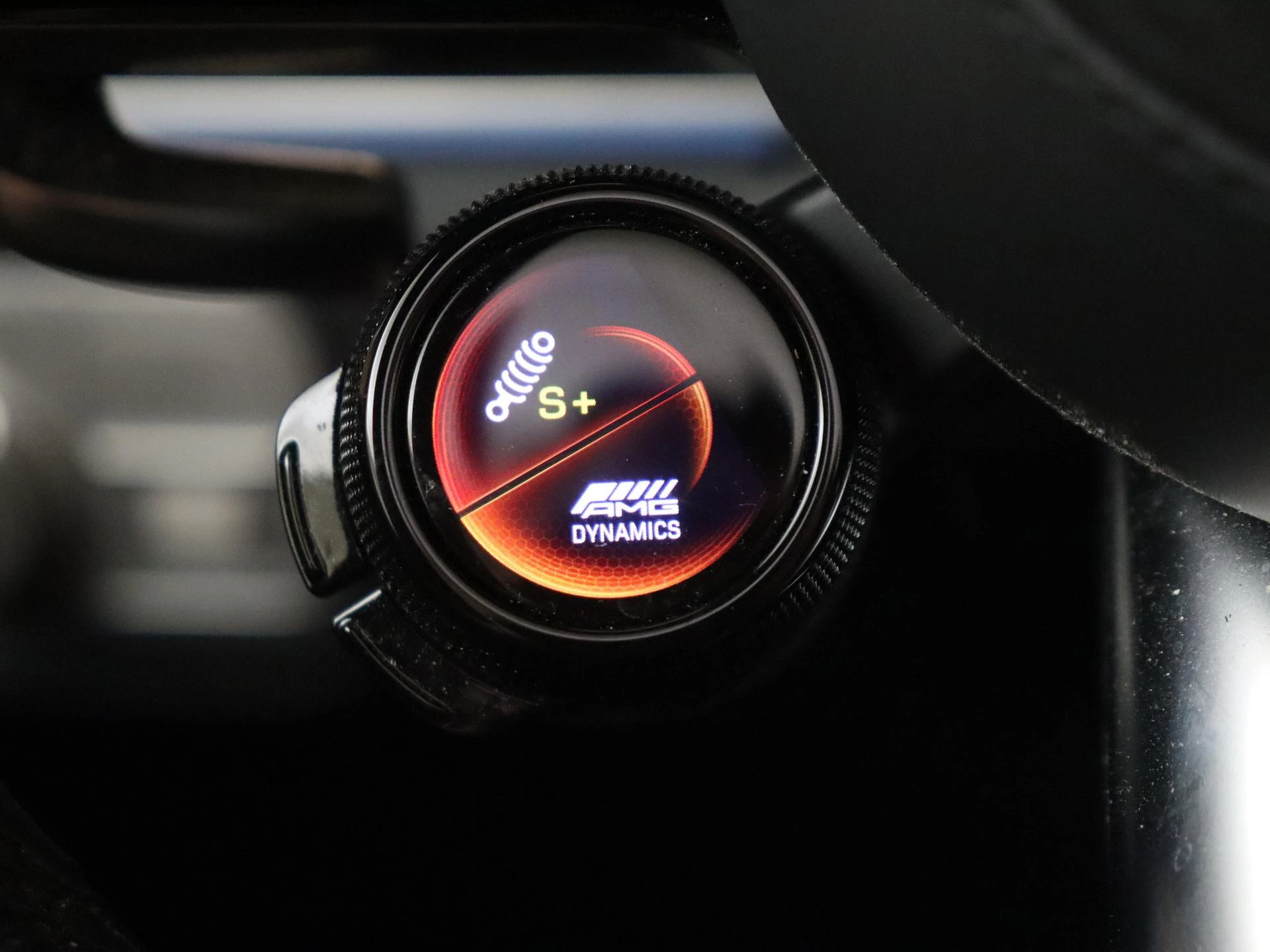 Mercedes-Benz-GLE-image-22