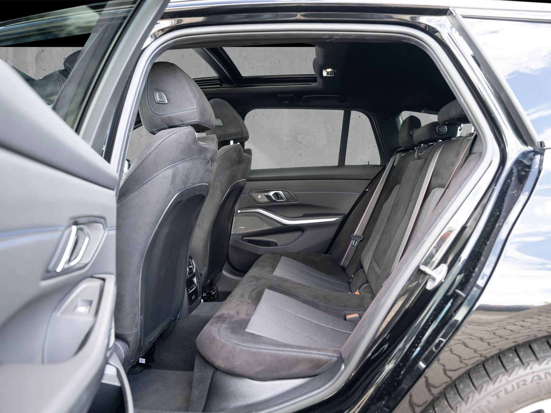 BMW 3er Reihe M340i xDrive Touring. Harman Kardon.Innovation
