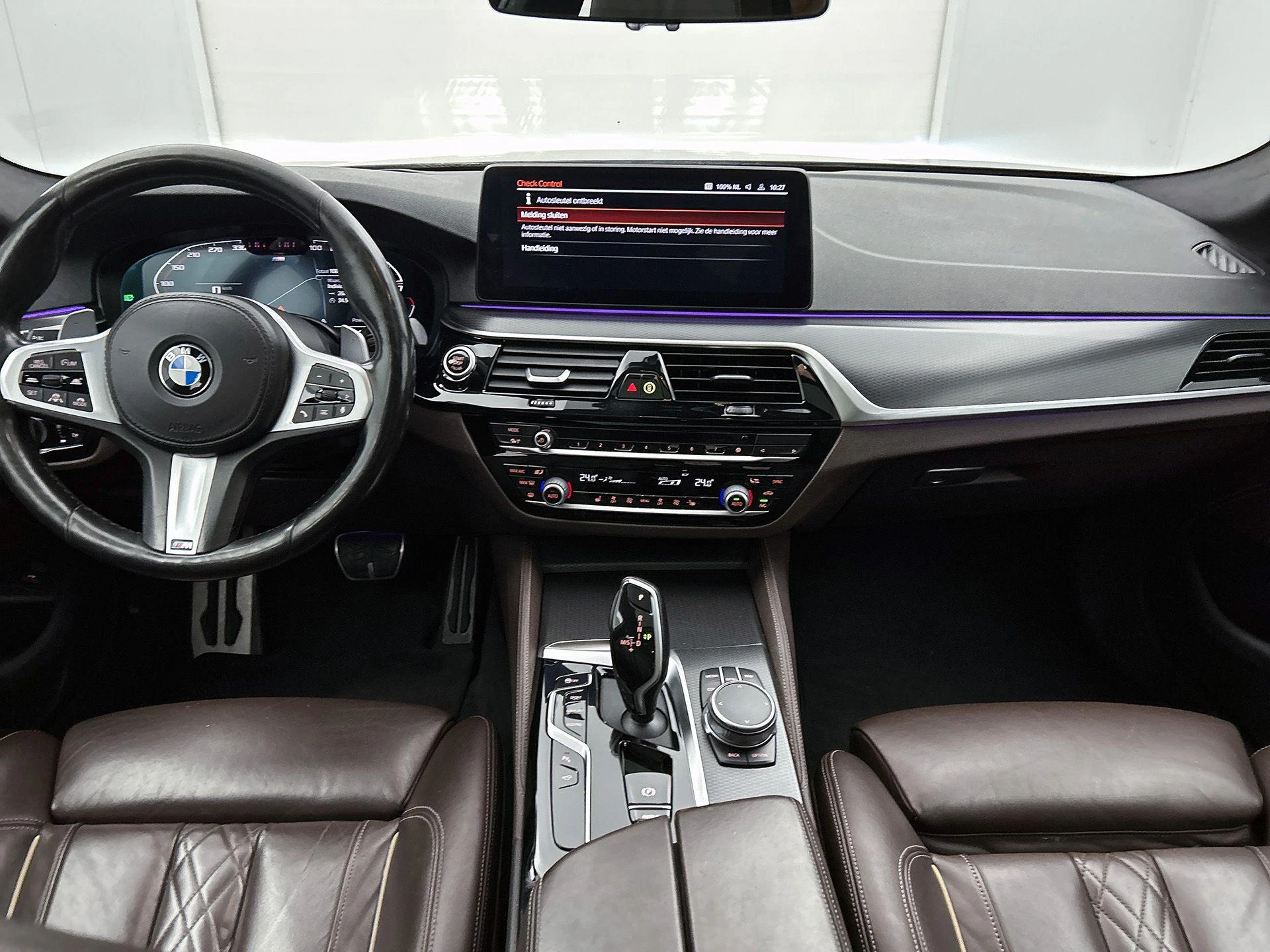BMW-5 Serie-image-16