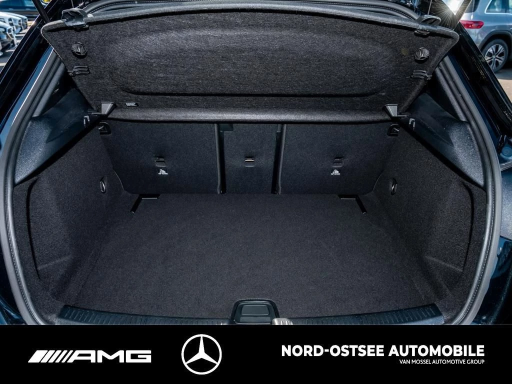 Mercedes-Benz A-Klasse 200 AMG NIGHT SHZ MBUX AMG LineW177 A 200 AMG NIGHT SHZ MBUX AMG Line