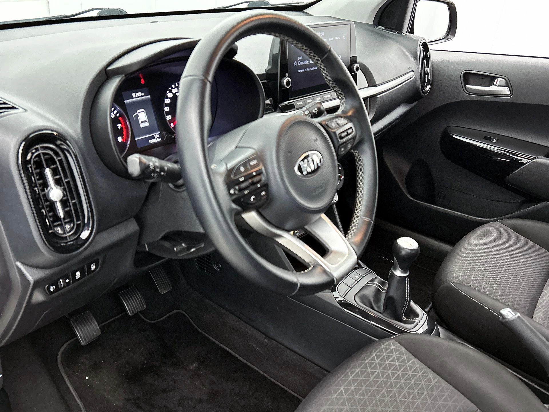 Kia Picanto 1.0 DPi DynamicLine 67 PK