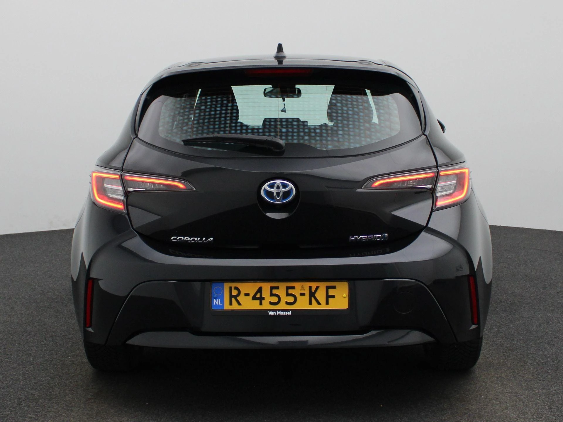 Toyota-Corolla-image-4
