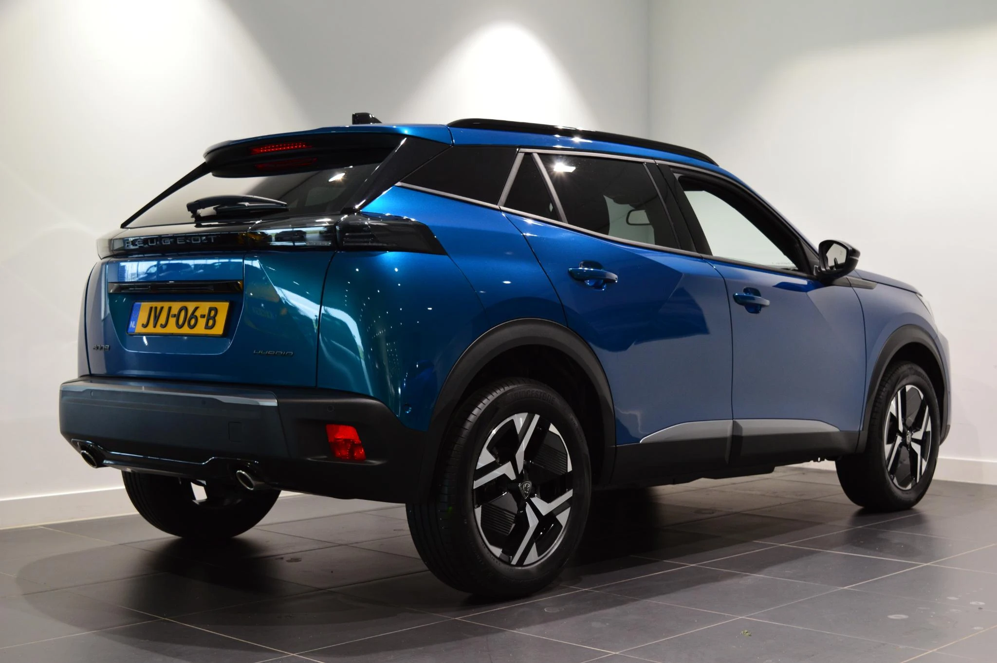 Peugeot-2008-image-8