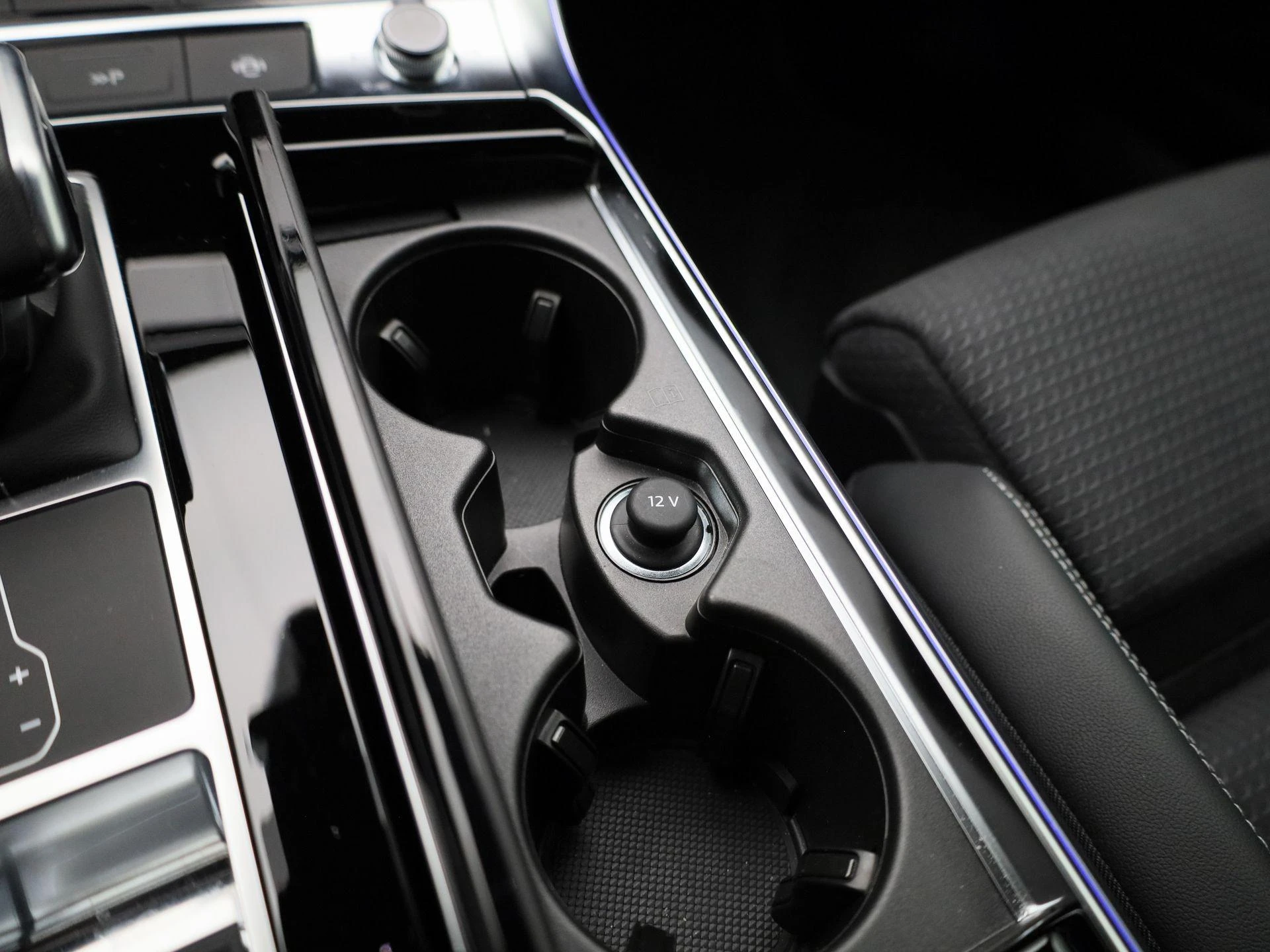 Audi-A6-image-27