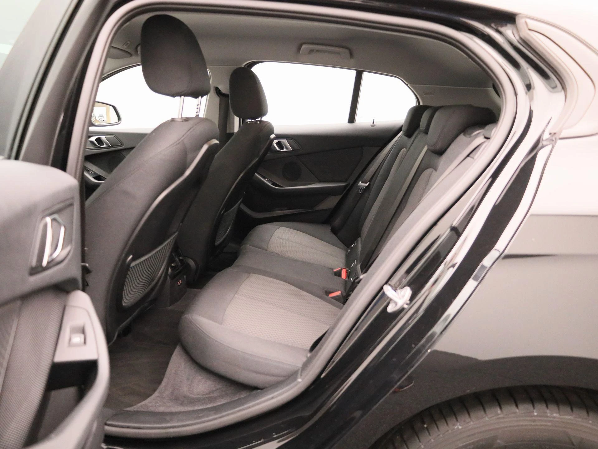 BMW-1 Reeks-image-9