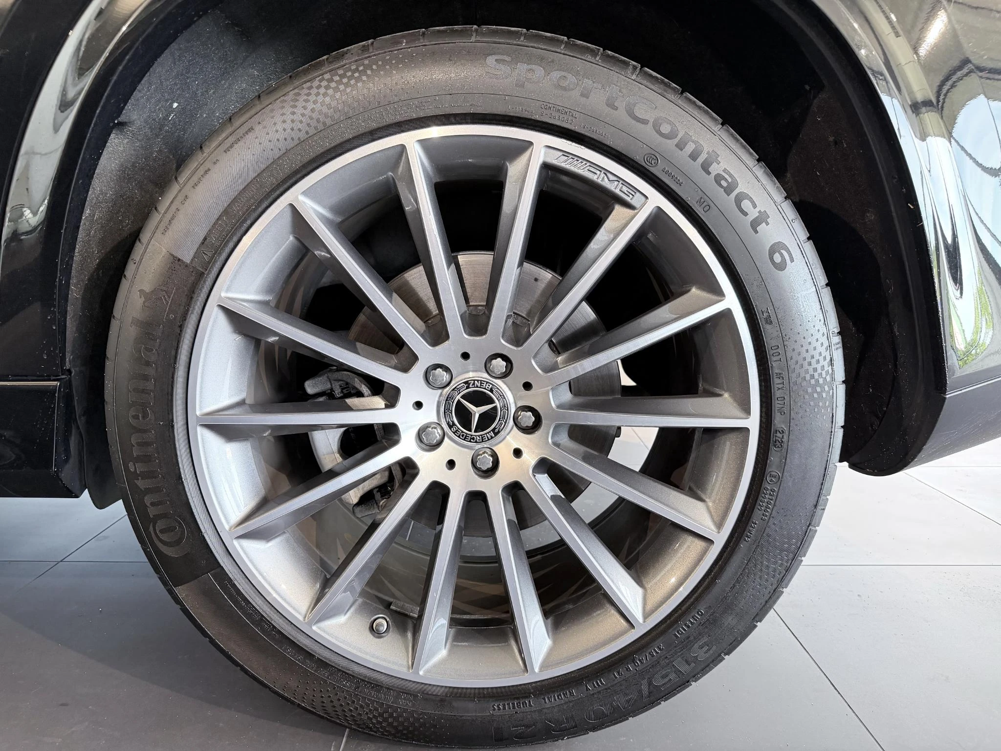 Mercedes-Benz-GLE-image-6