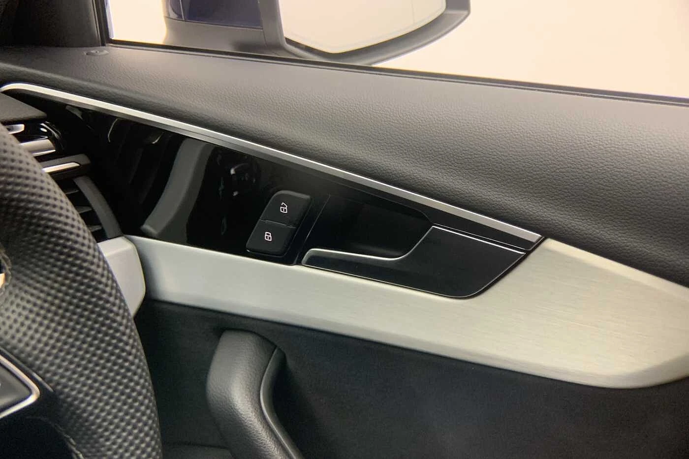 Audi-A4-image-25