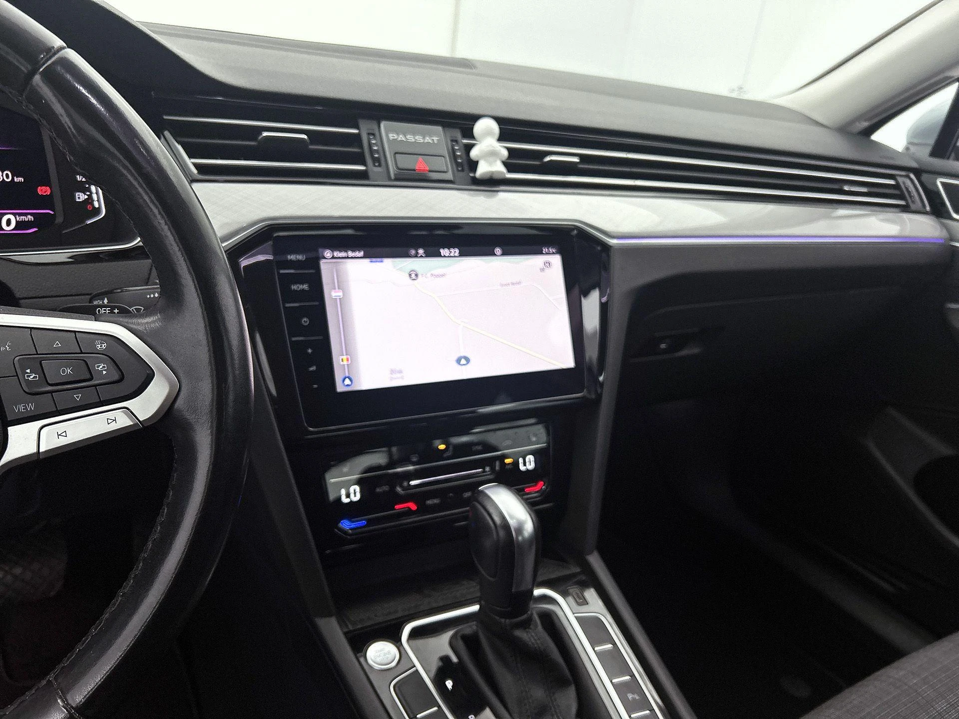 Volkswagen-Passat-image-6