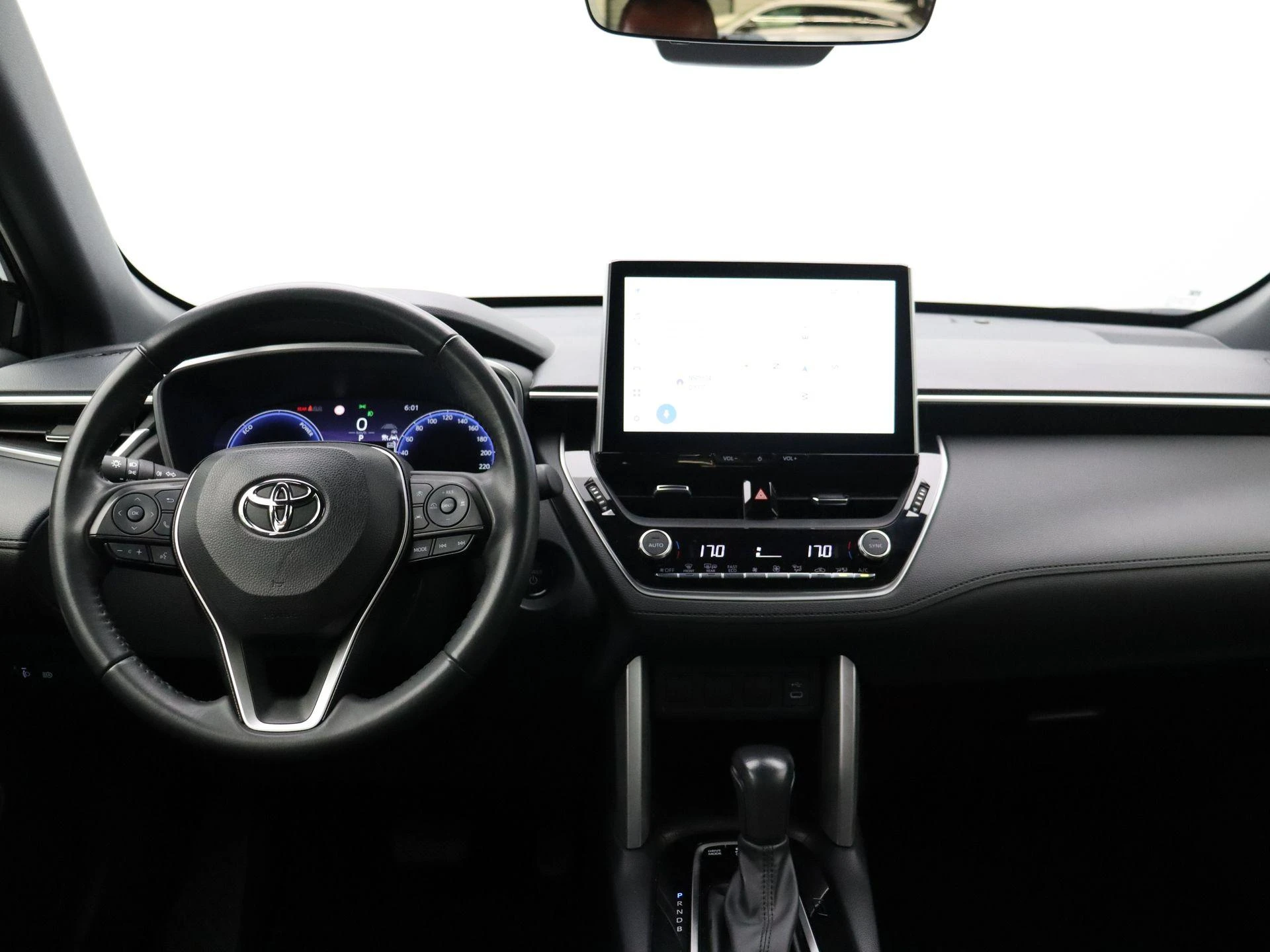 Toyota-Corolla Cross-image-19