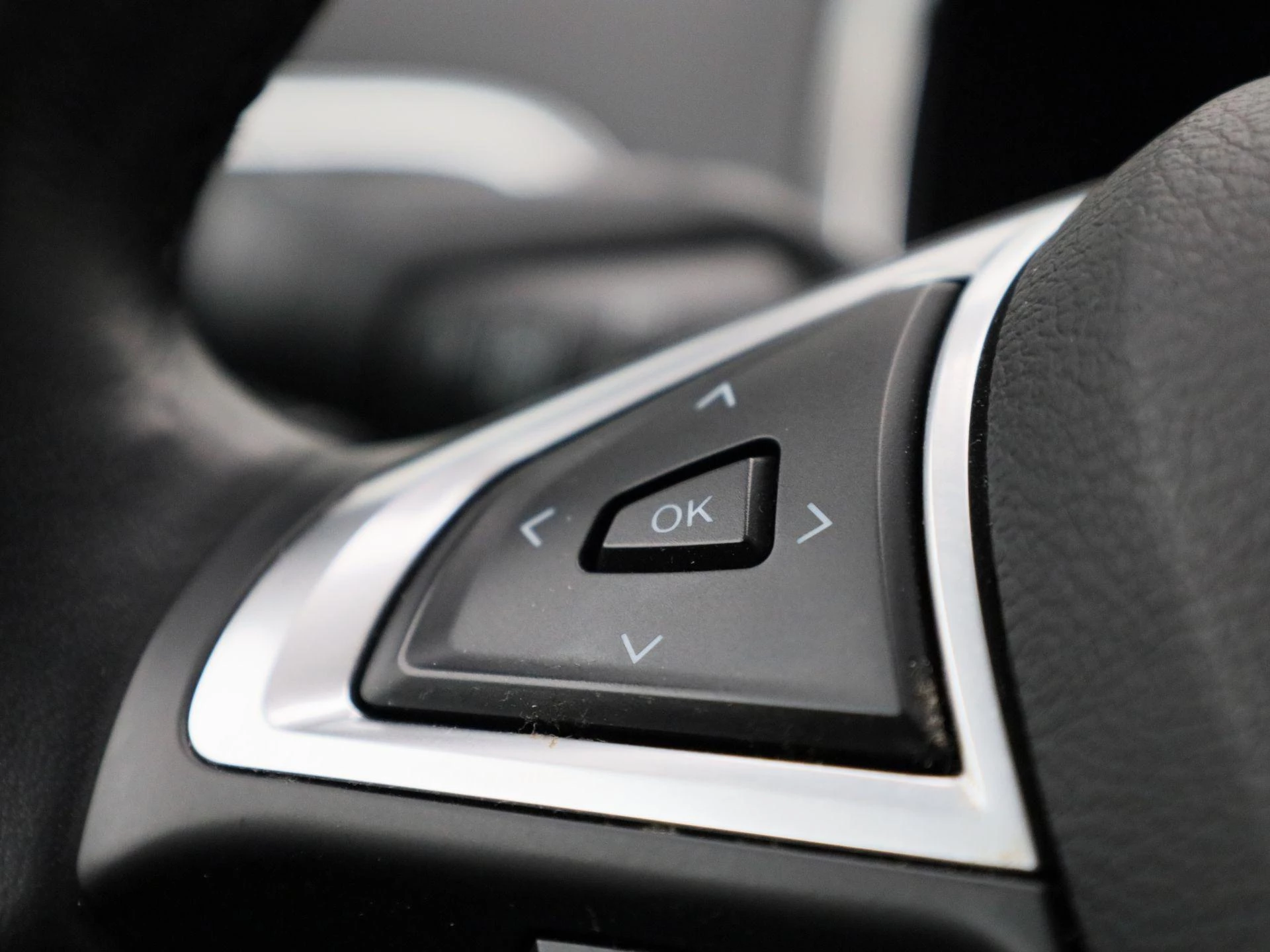 Ford-Galaxy-image-19