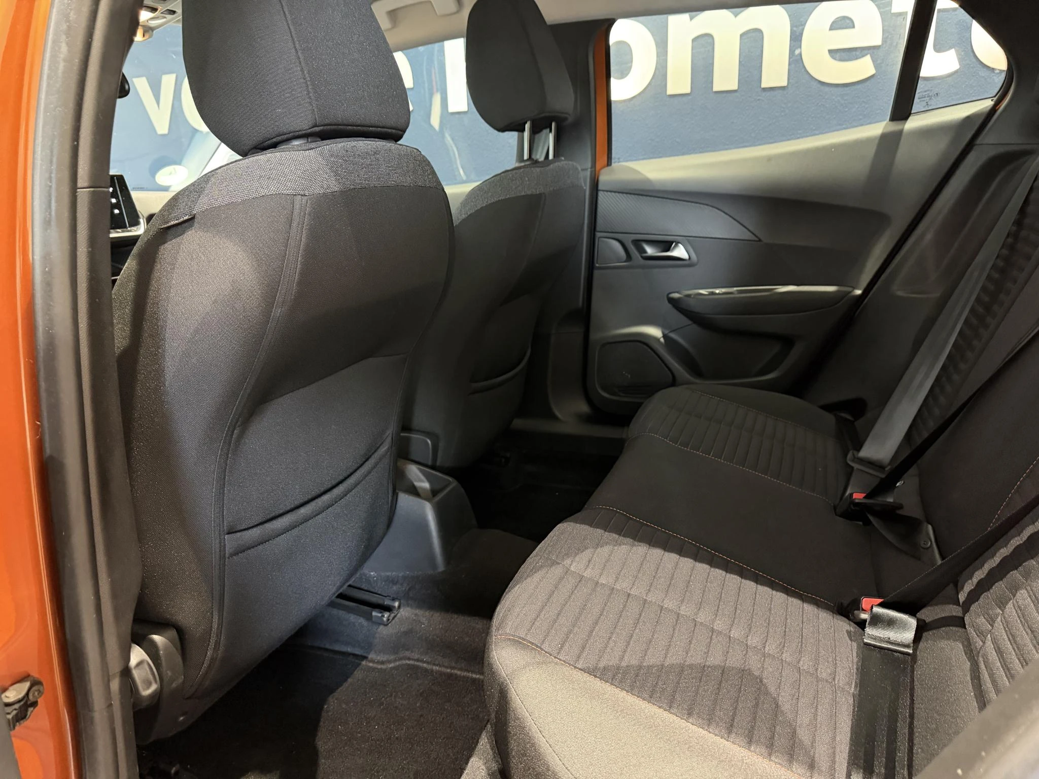 Peugeot-2008-image-19