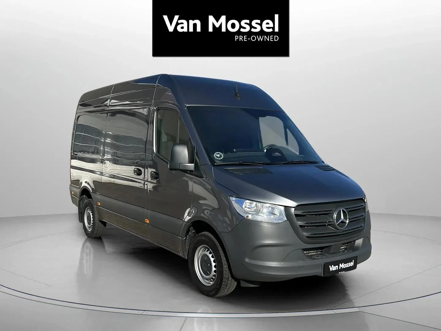 Mercedes-Benz-Sprinter-image-5