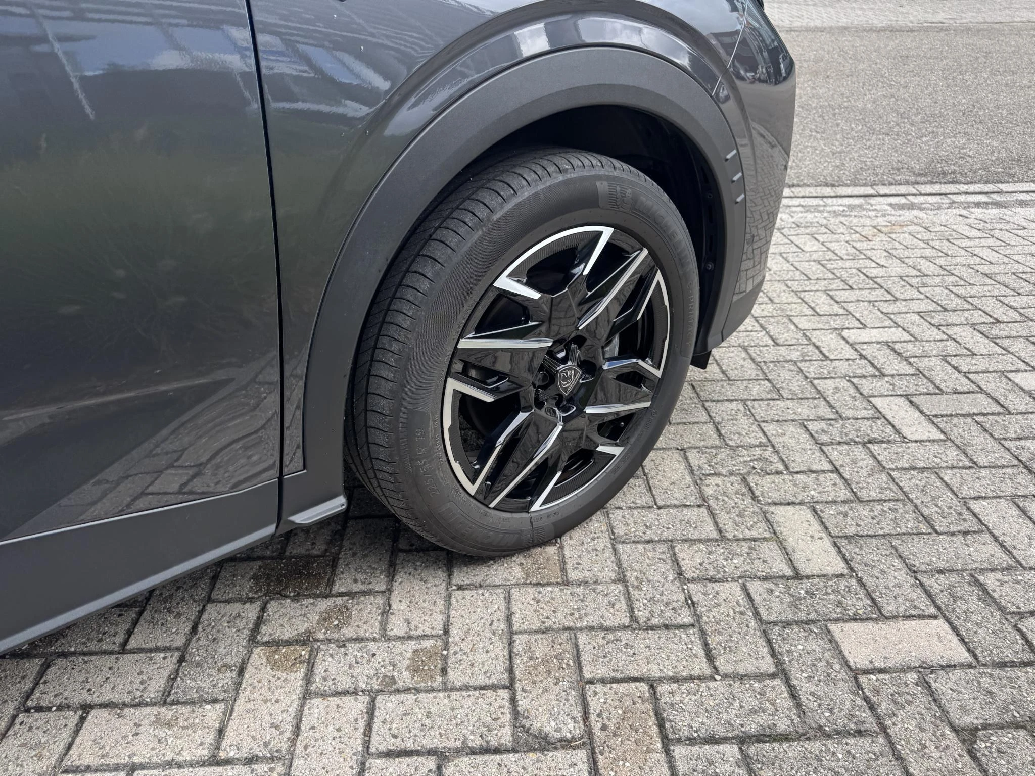 Peugeot-5008-image-13