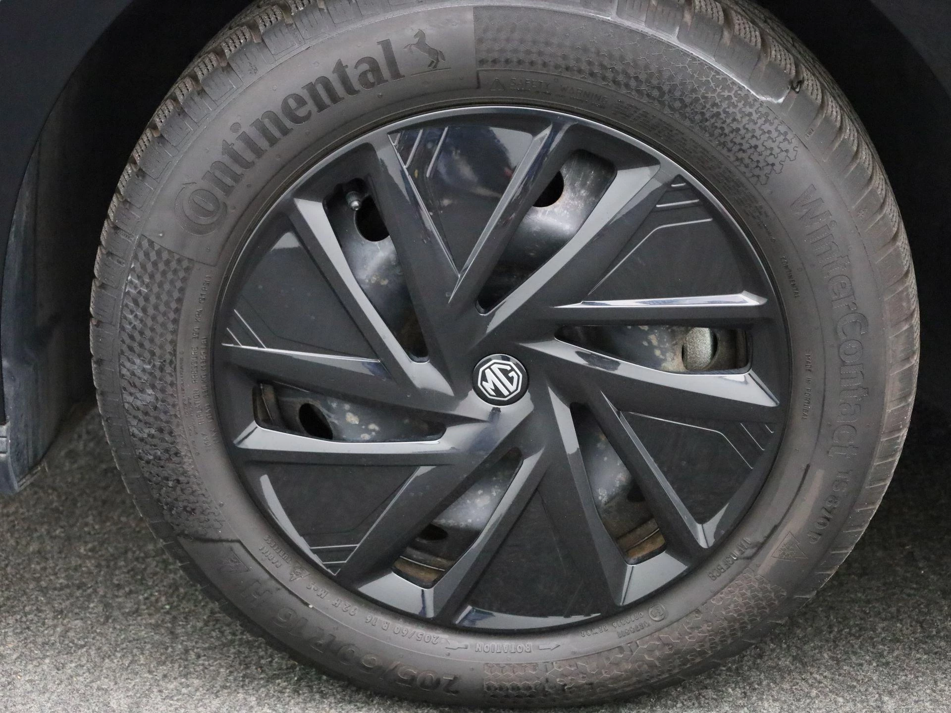 MG MG4 51 kWh Standard