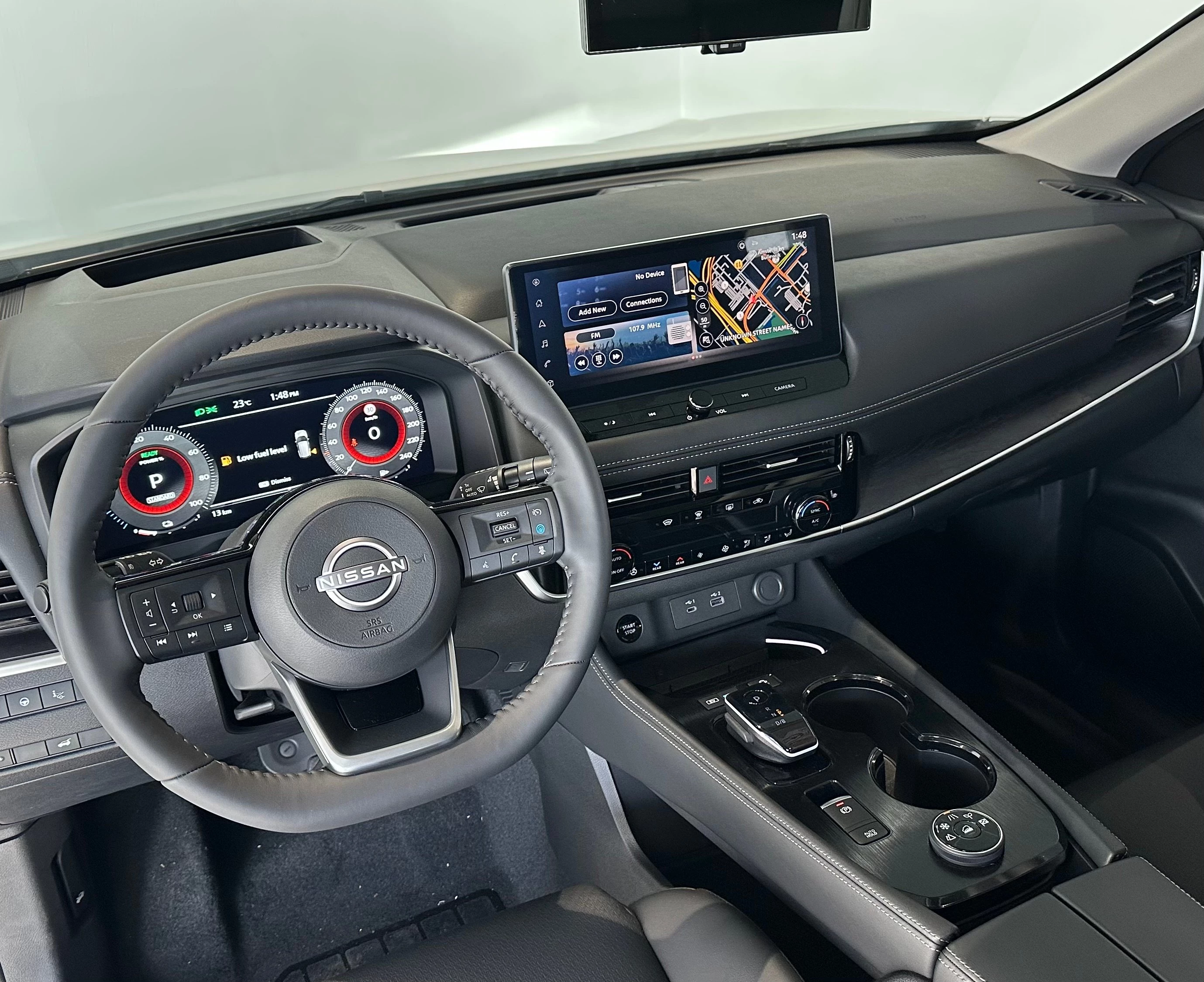 Nissan-X-Trail-image-2