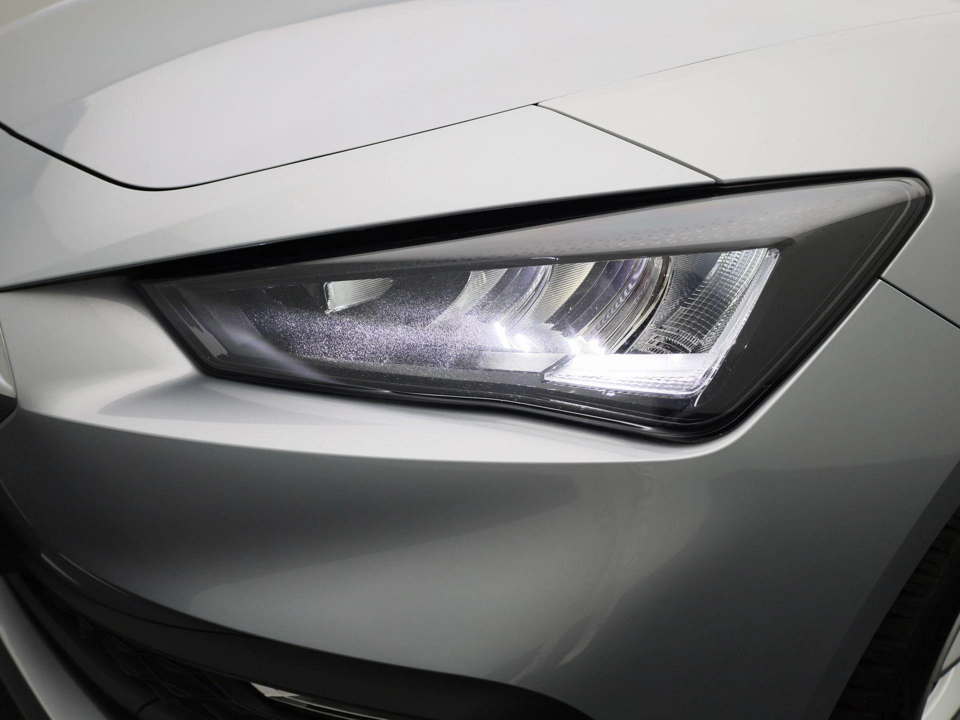 SEAT-Leon-image-14
