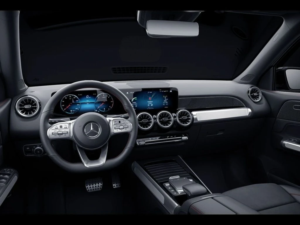 Mercedes-Benz-GLB 220 d-image-8