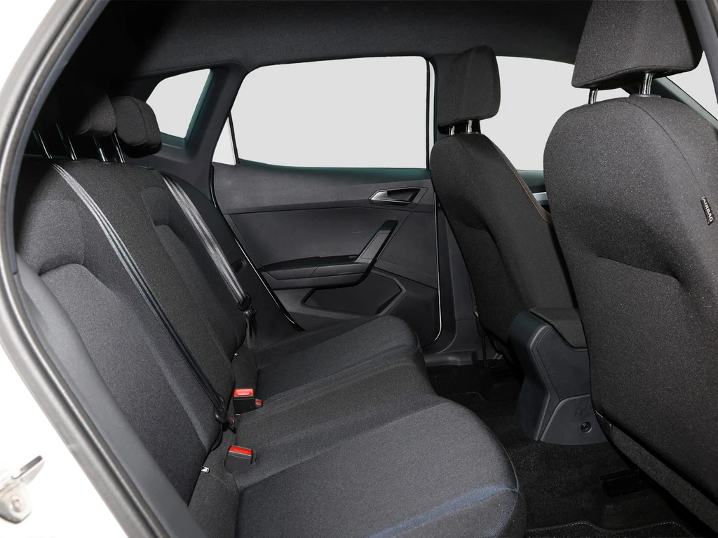 SEAT-Arona-image-9