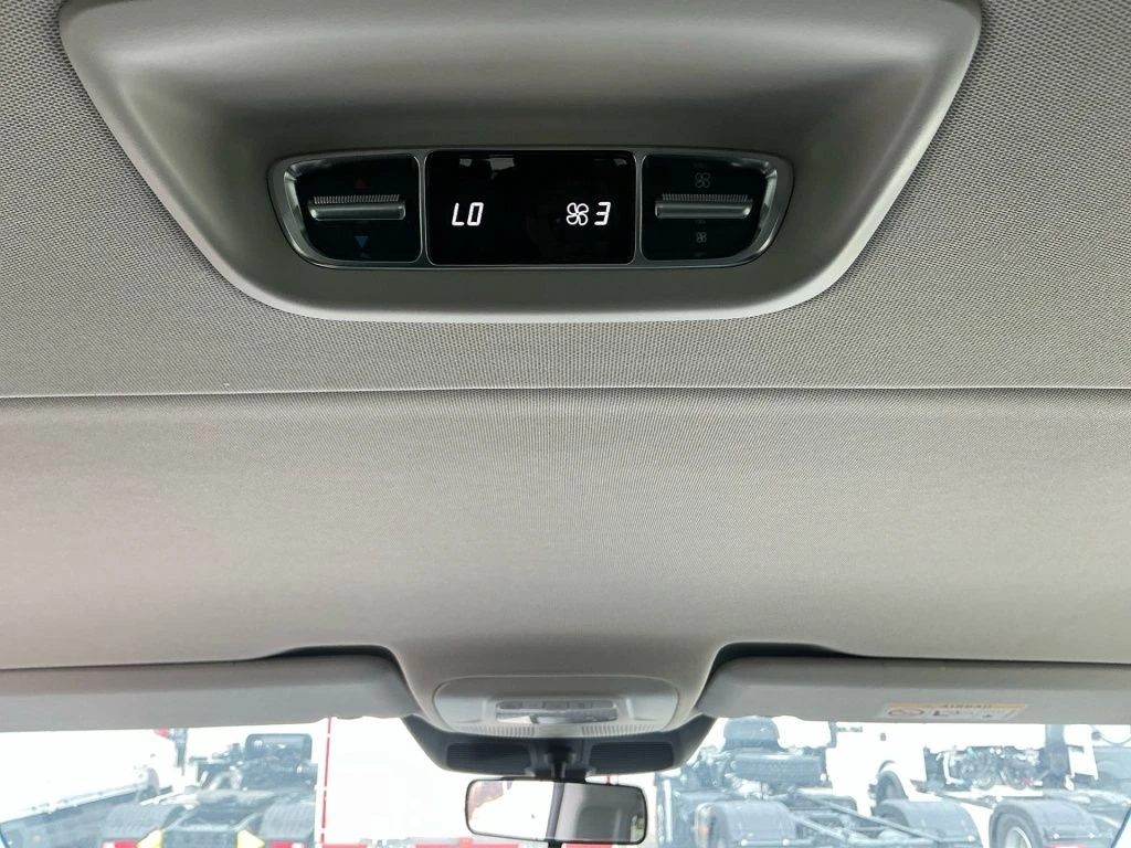 Mercedes-Benz-Vito 116-image-19