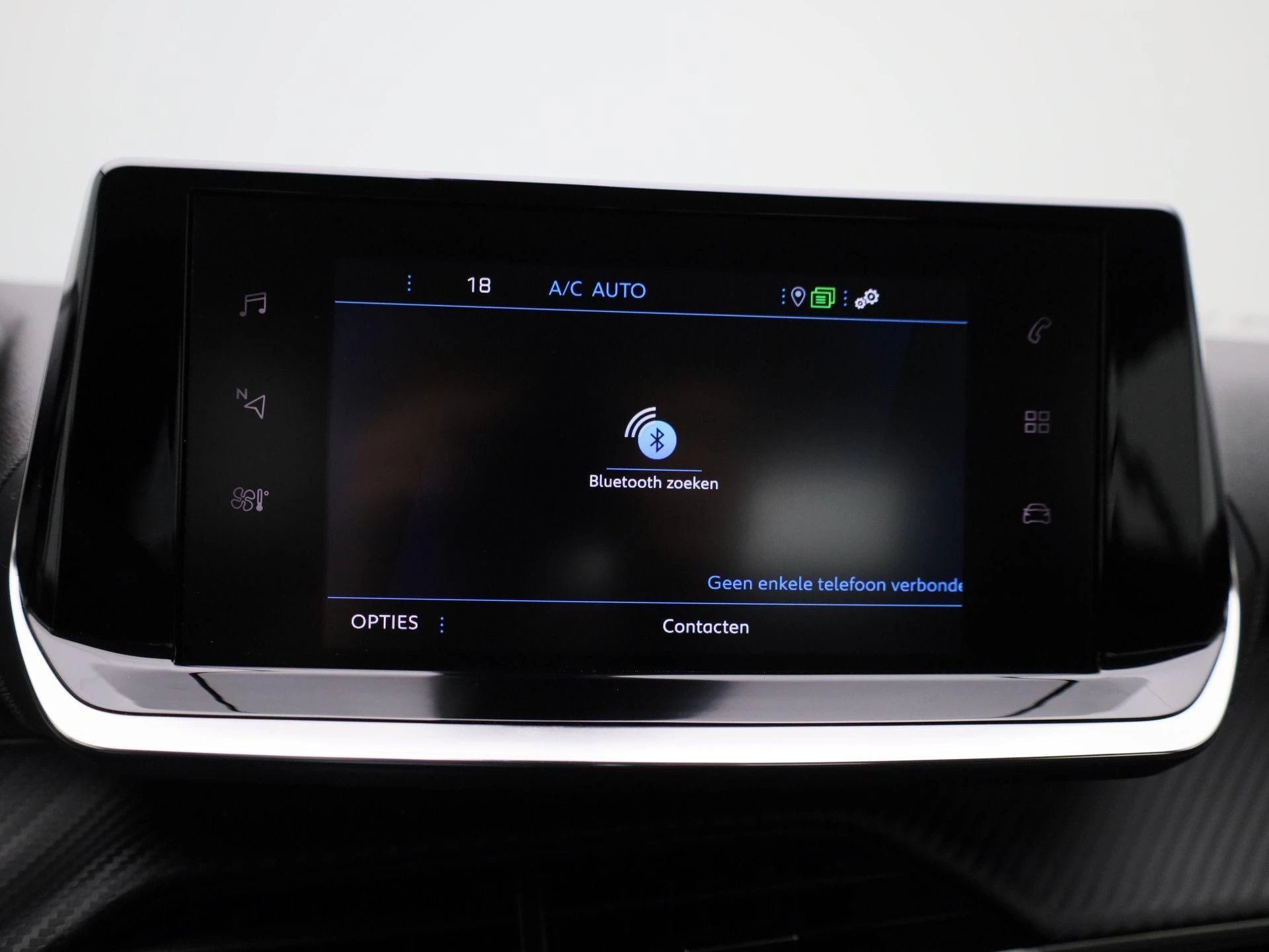 Peugeot-2008-image-15