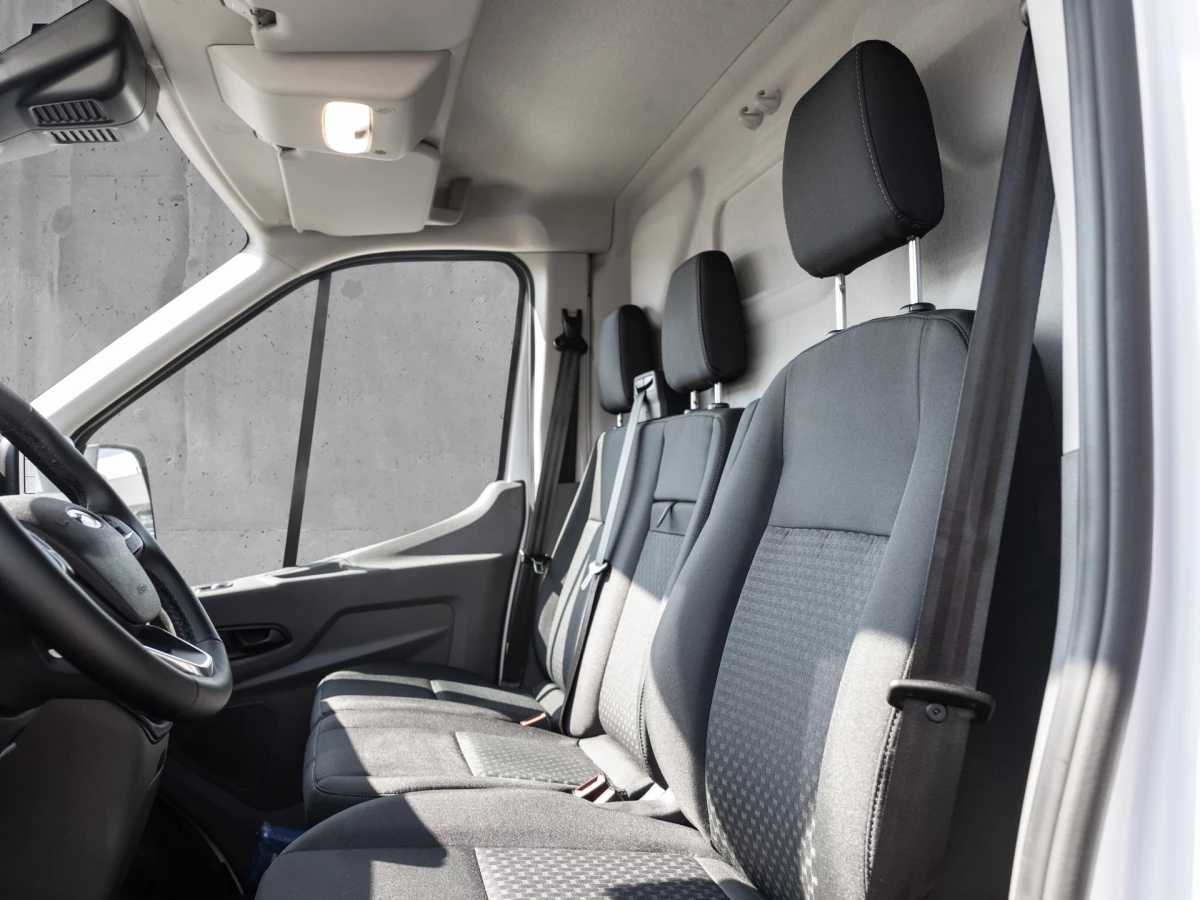 Ford-Transit-image-6