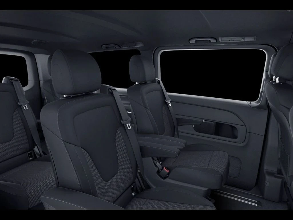 Mercedes-Benz-V-Klasse 300 d-image-9