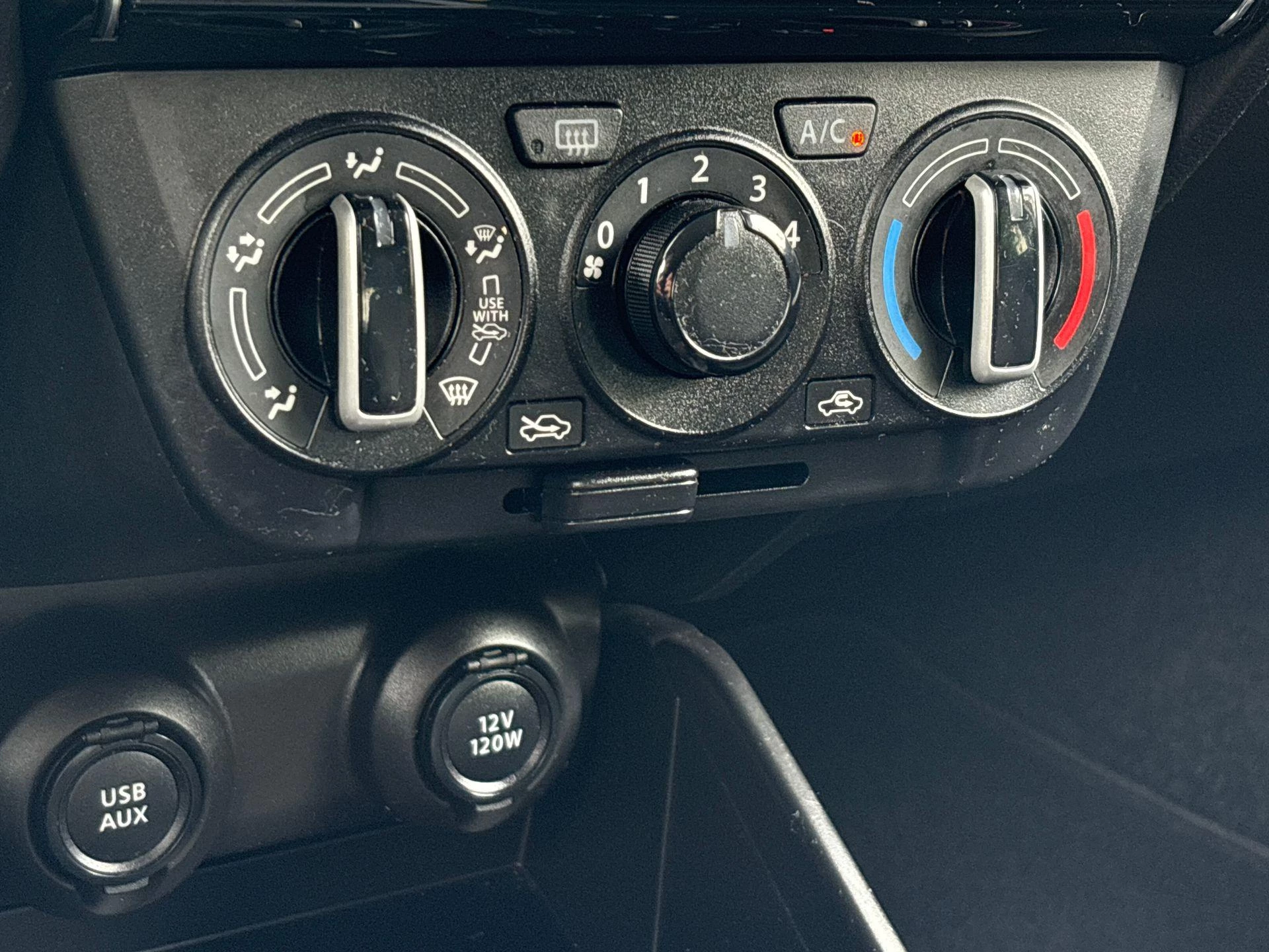 Suzuki-Swift-image-13