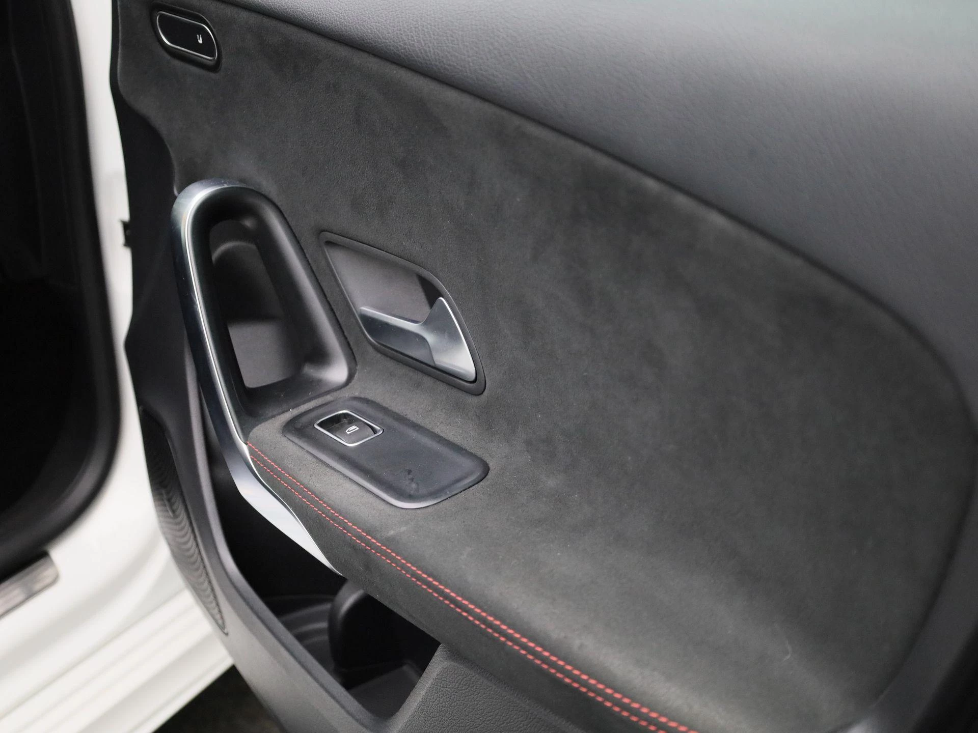 Mercedes-Benz-A-Klasse-image-34