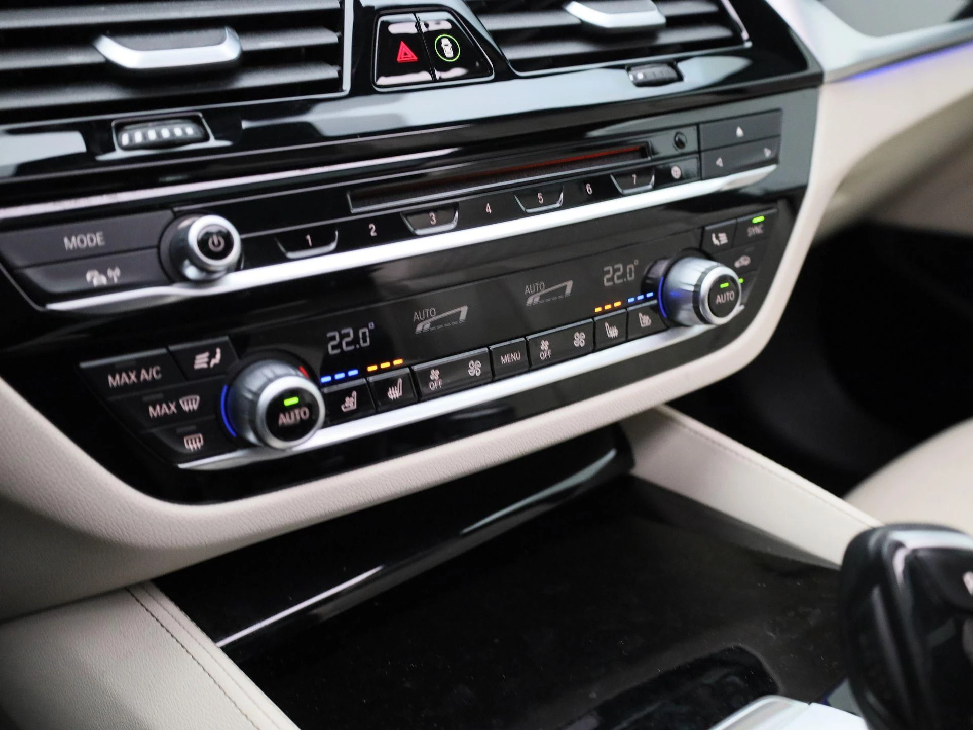BMW 5 Serie Touring 540i xDrive High Executive