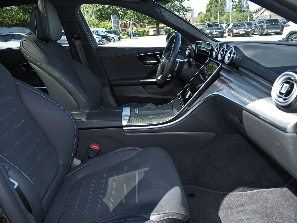 Mercedes-Benz-C-Klasse 220 d-image-12