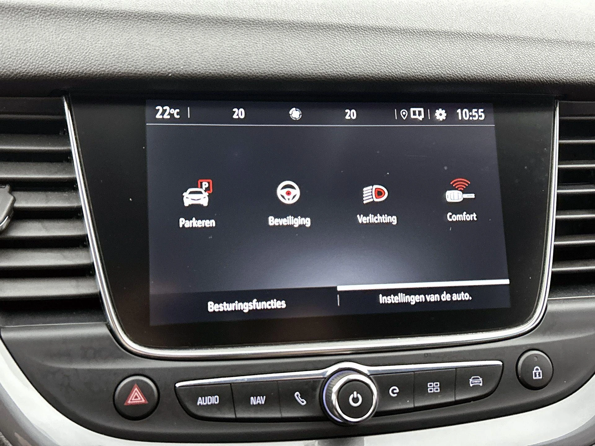 Opel-Grandland X-image-12