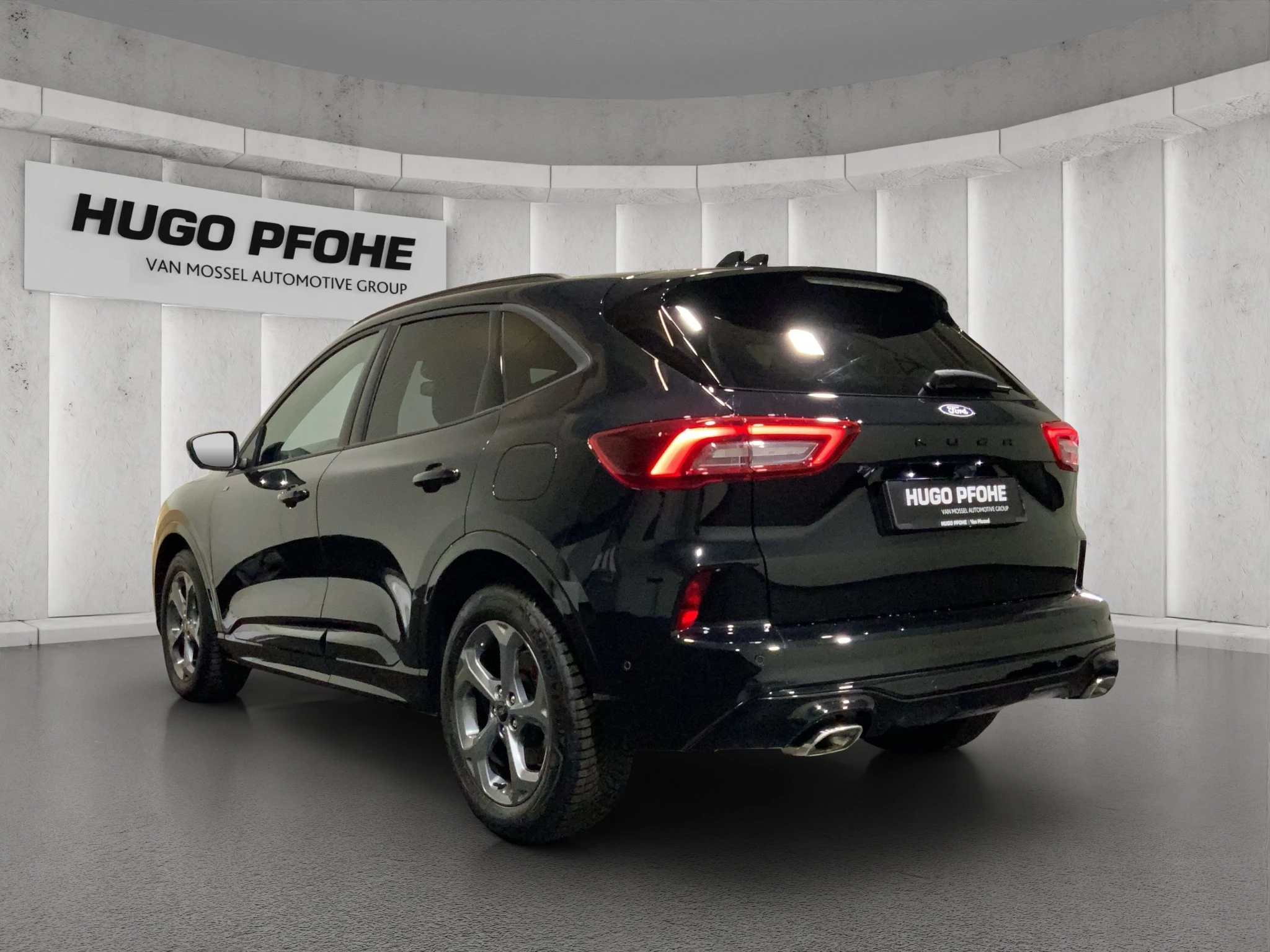 Ford Kuga ST-Line X Aut.*PANO*AHK*360GRAD*LED-MATRIX*NAVI*GRA*WINTER-PKT..