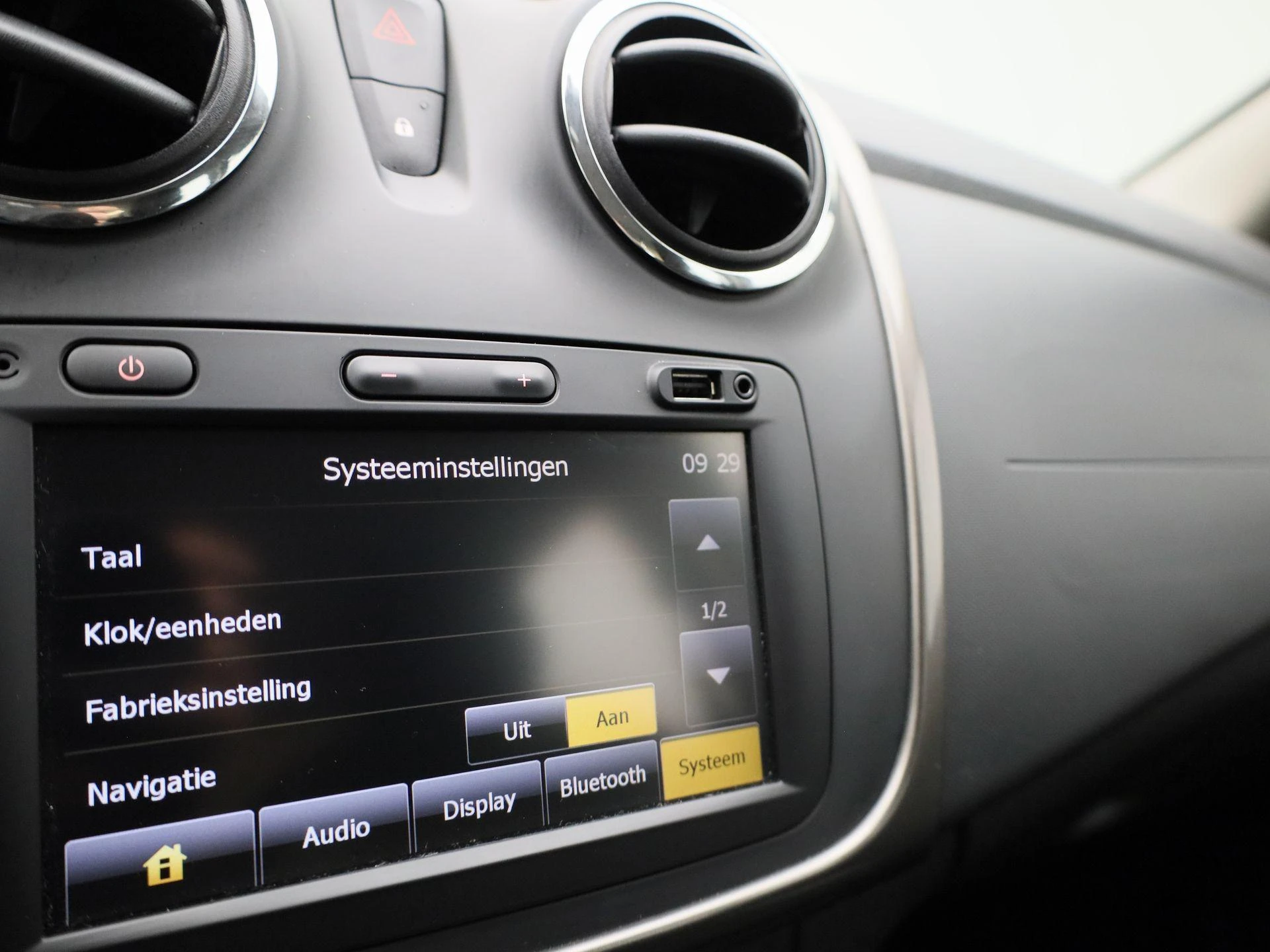 Dacia-Sandero Stepway-image-24