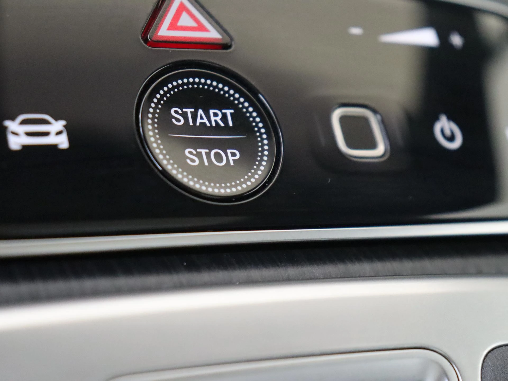 Mercedes-Benz EQS SUV 450 4MATIC AMG Line 7p 118 kWh