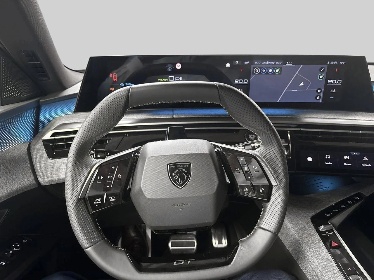 Peugeot-e-5008-image-6