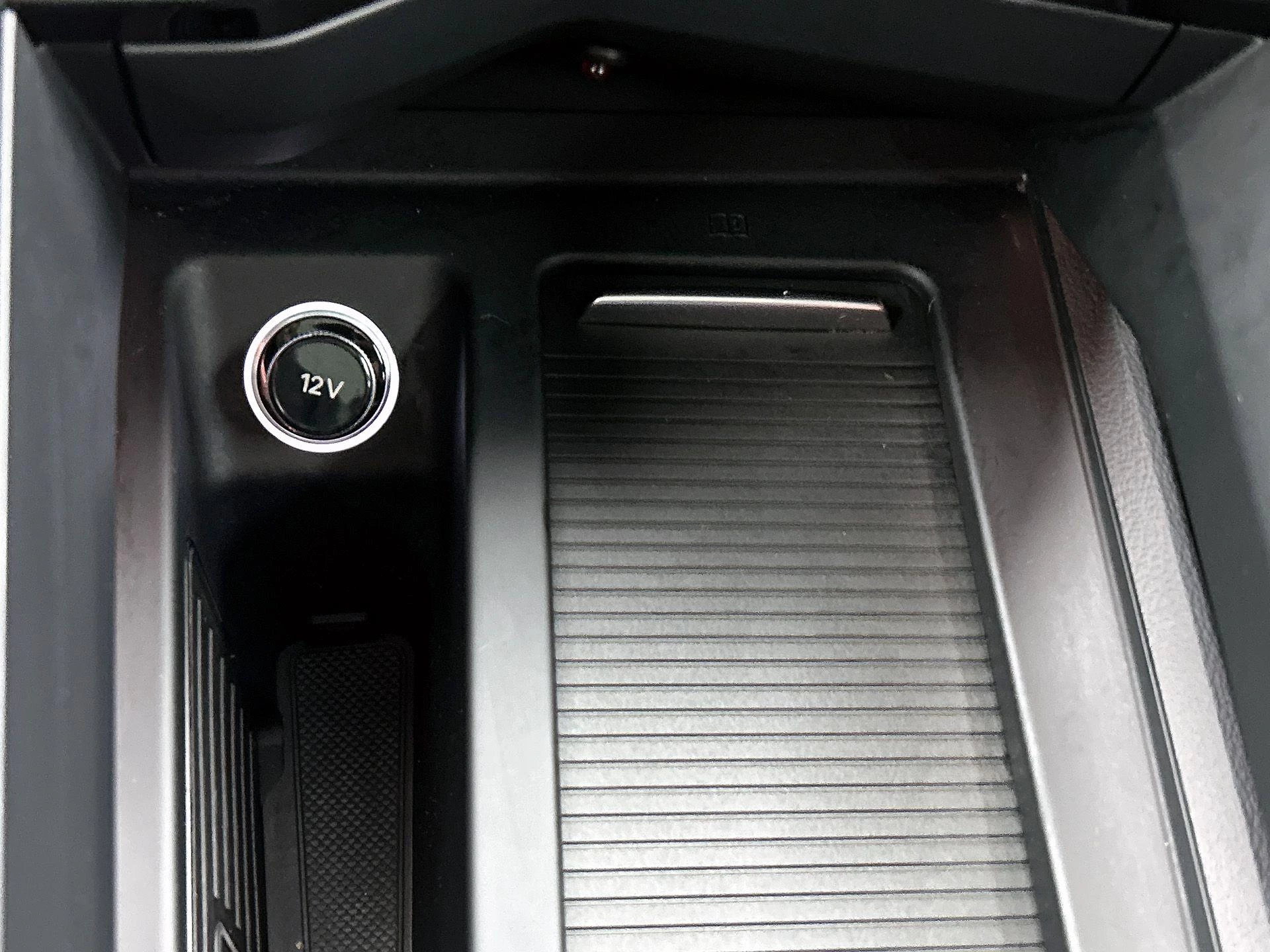 Audi-e-tron-image-25