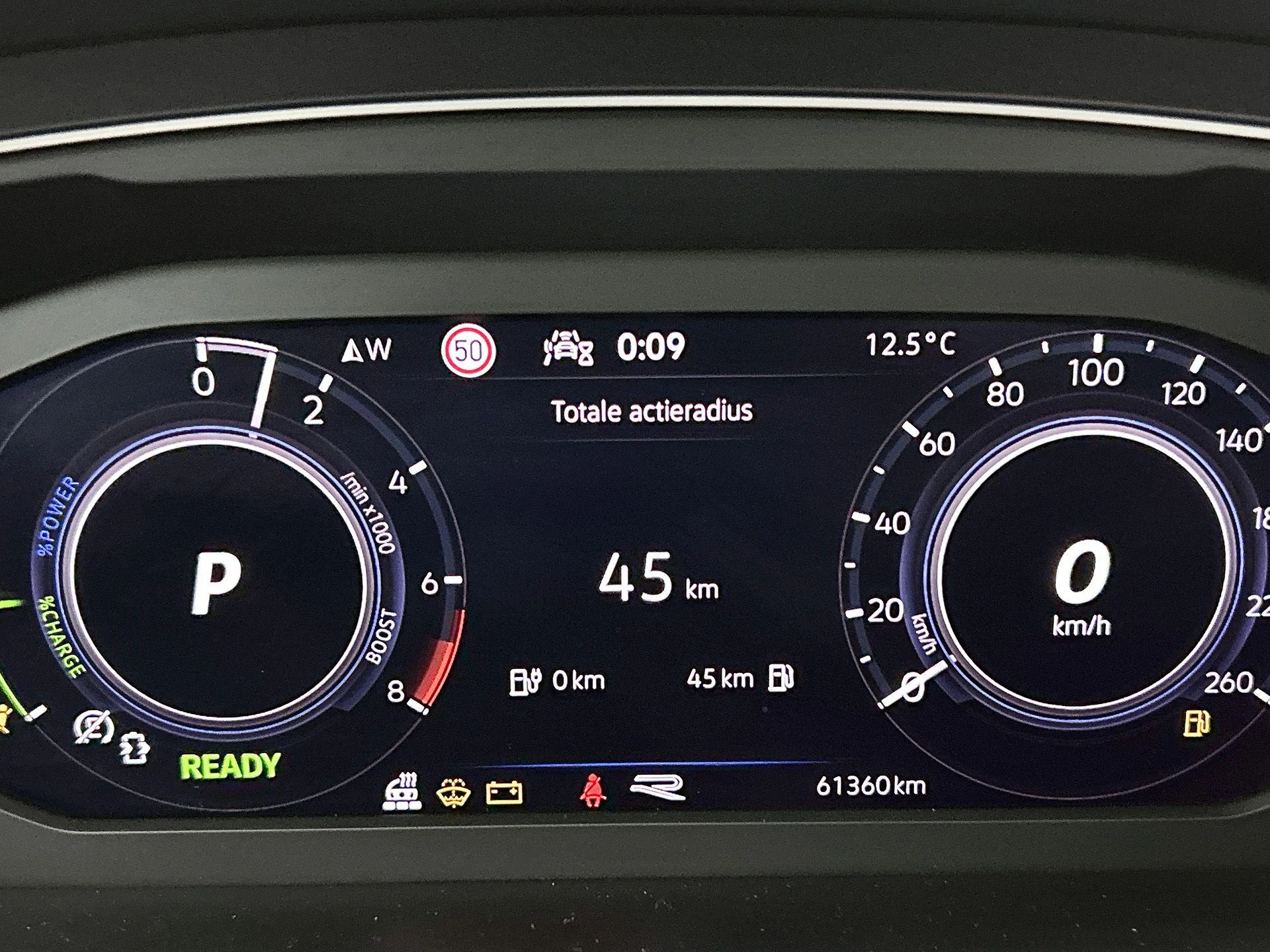 Volkswagen-Tiguan-image-18