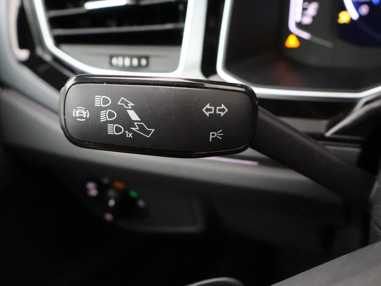 Volkswagen-Taigo-image-15