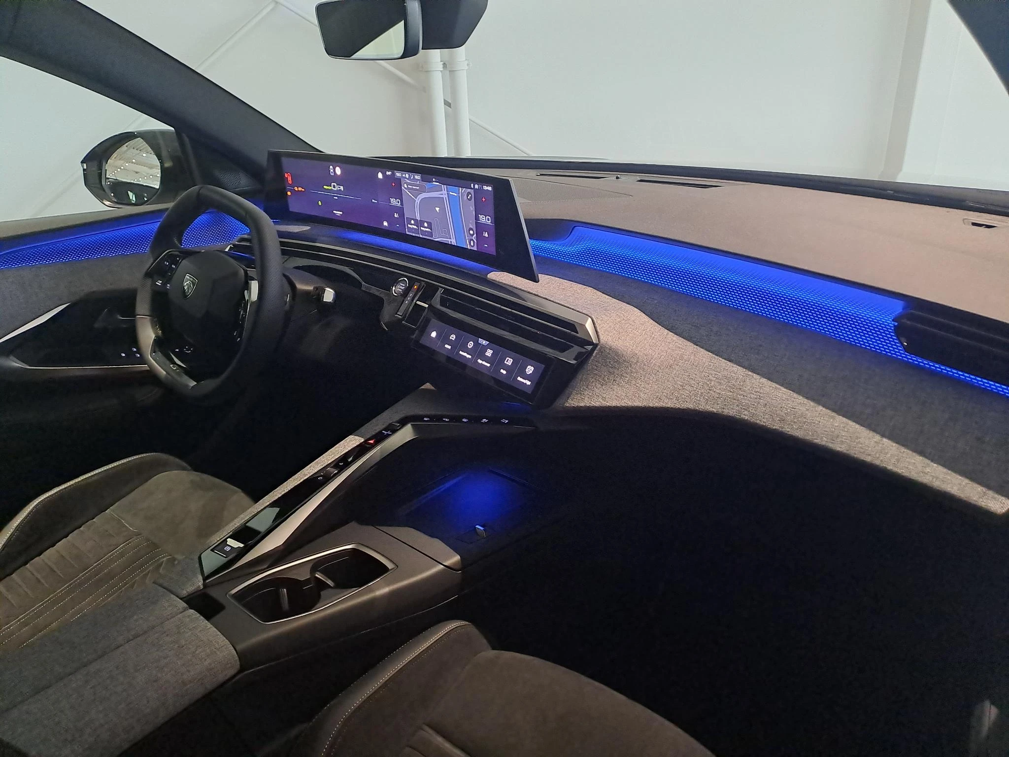 Peugeot-e-3008-image-37