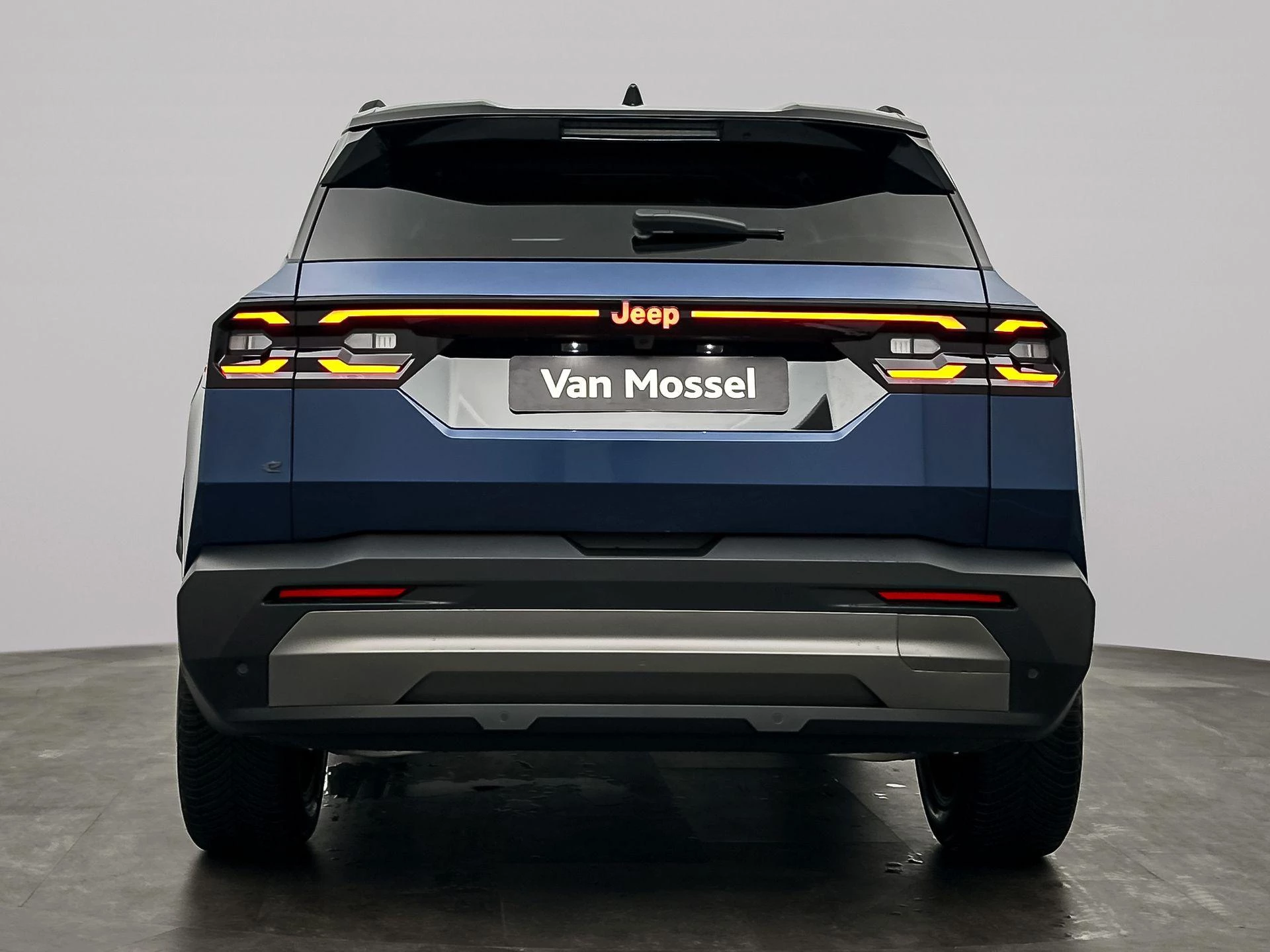 Jeep Compass 74kwh First Edition