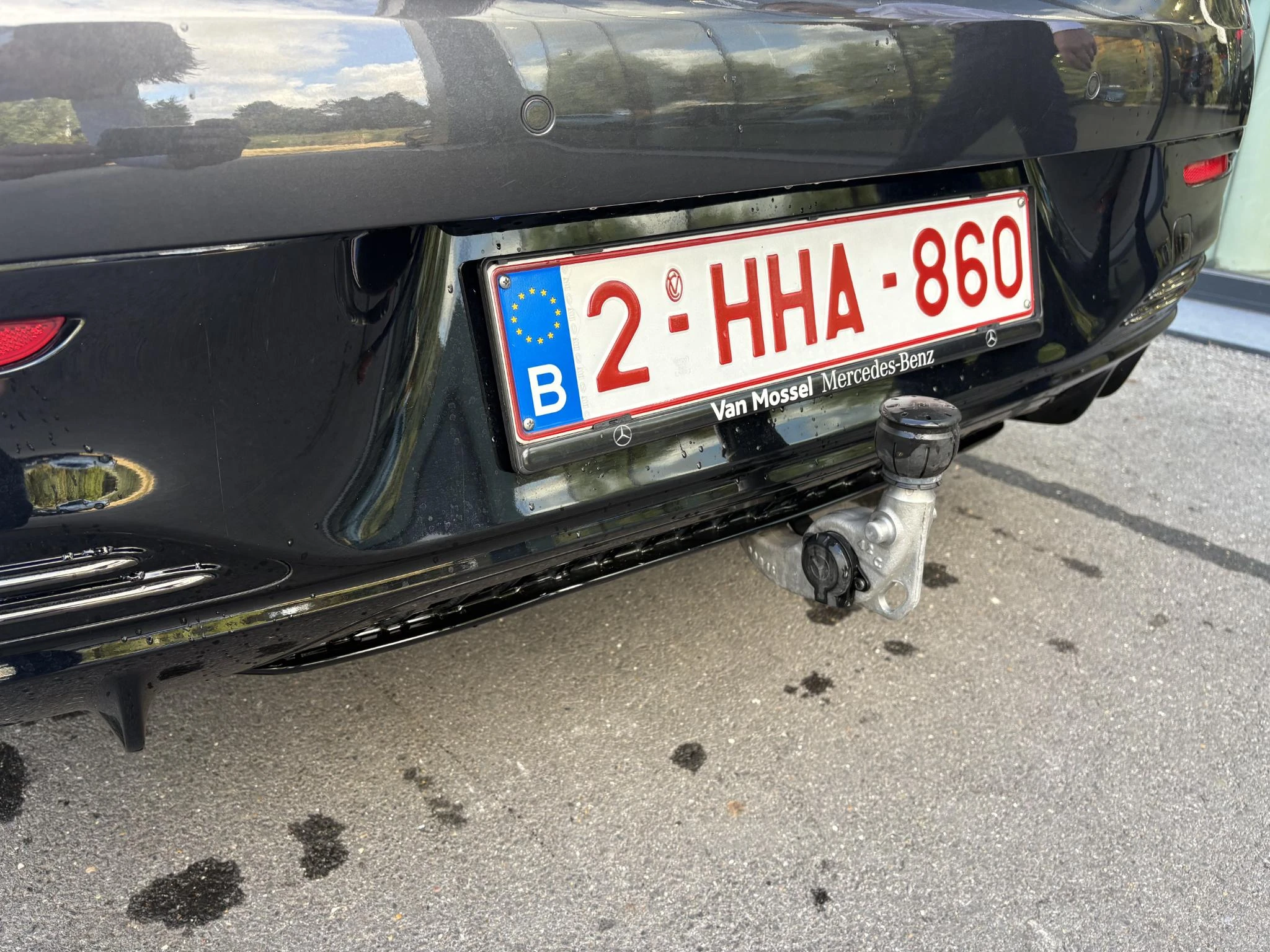 Mercedes-Benz-EQE-image-18