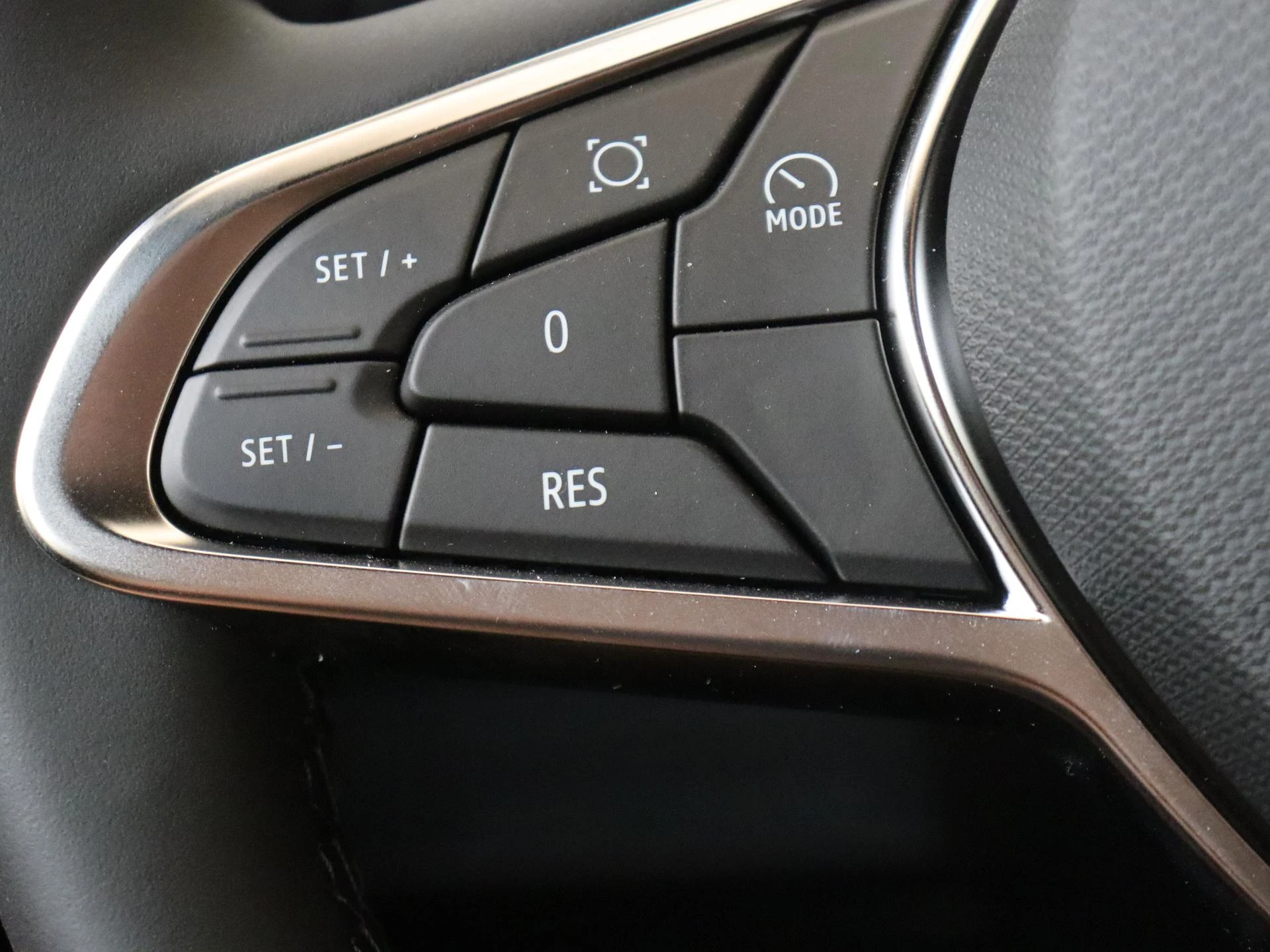 Renault-Captur-image-15