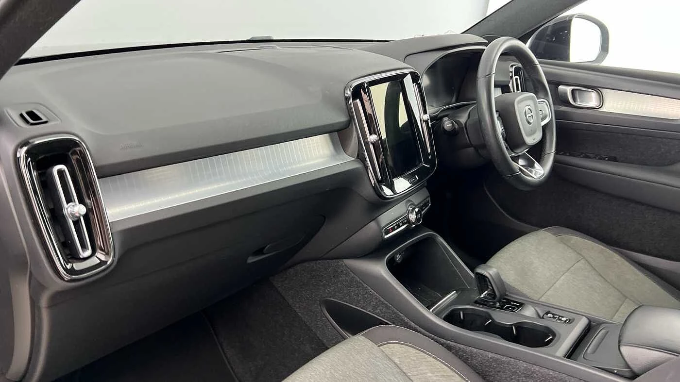 Volvo-XC40-image-5