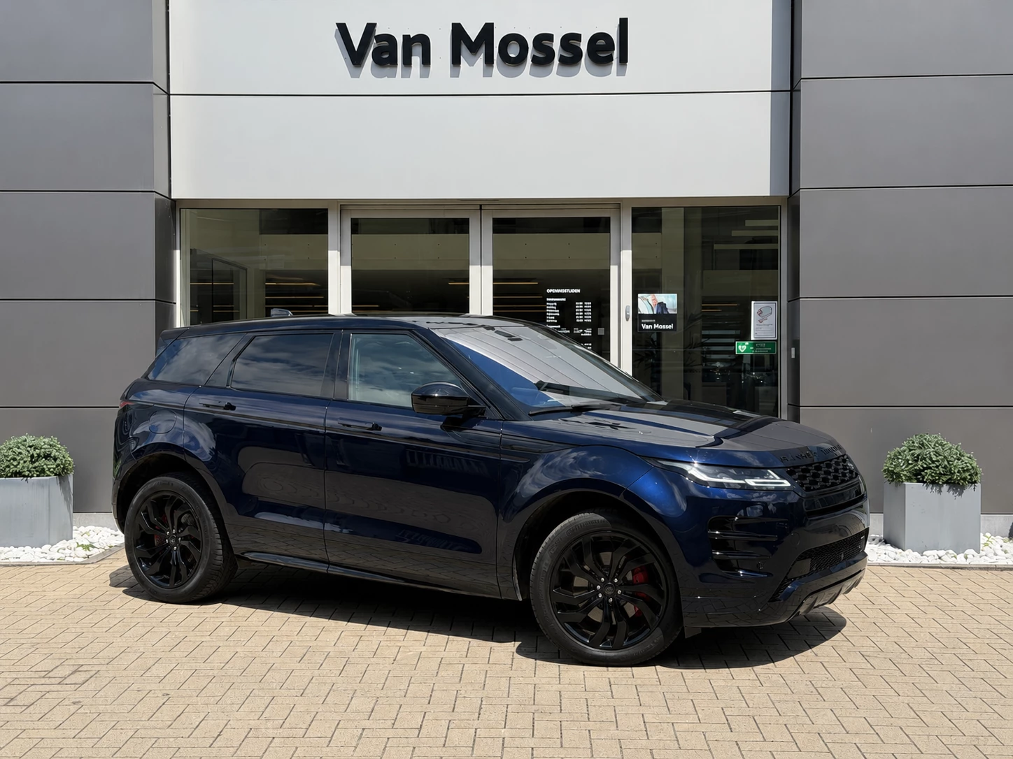 Land Rover Range Rover Evoque P250 R-Dynamic SE