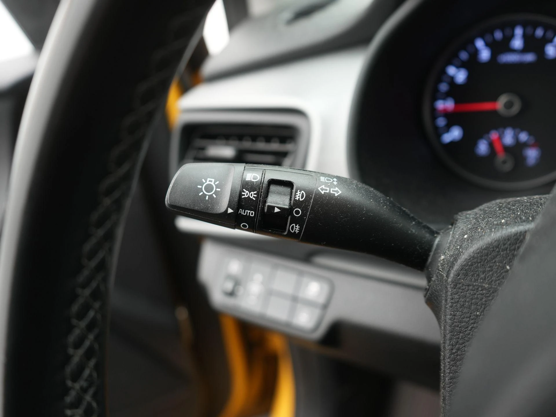 Kia-Stonic-image-21