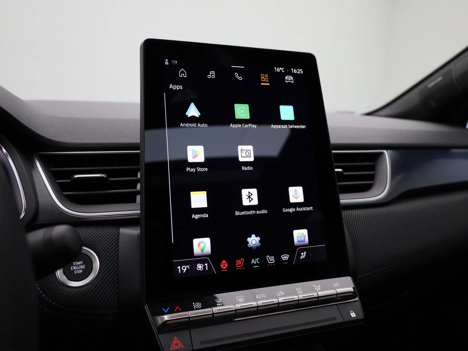 Renault-Captur-image-28