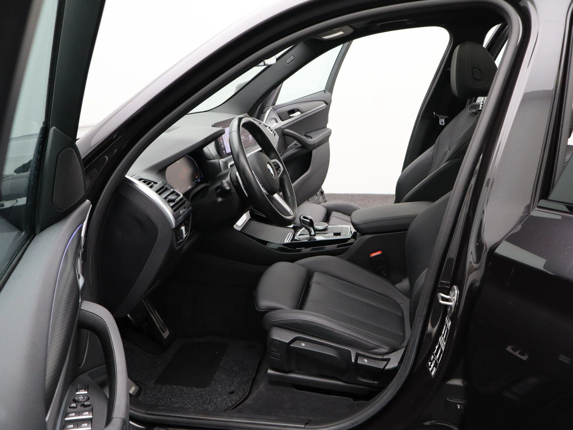 BMW-X3-image-10