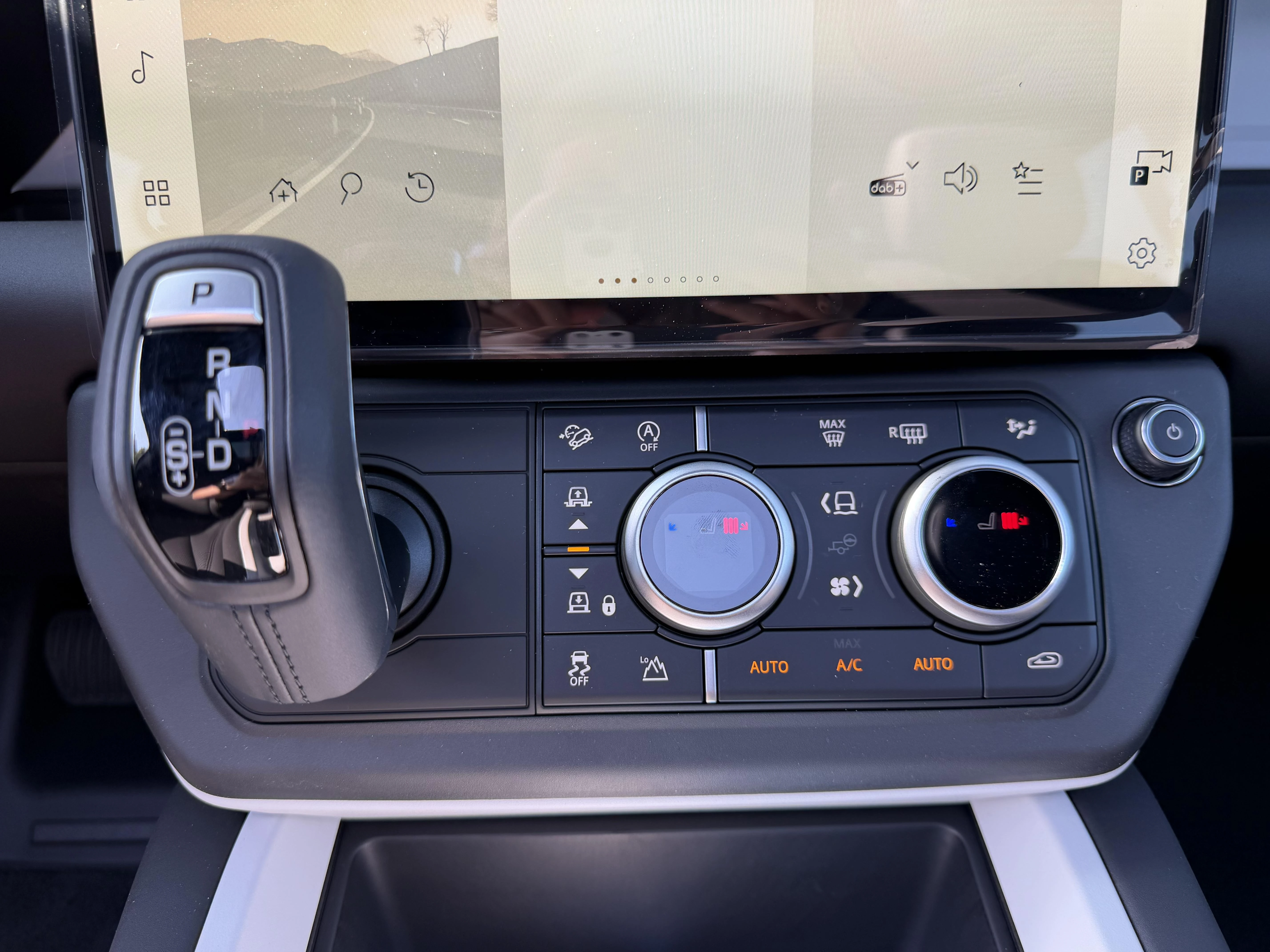Land Rover Defender 110 D250 S AWD Auto. 26MY