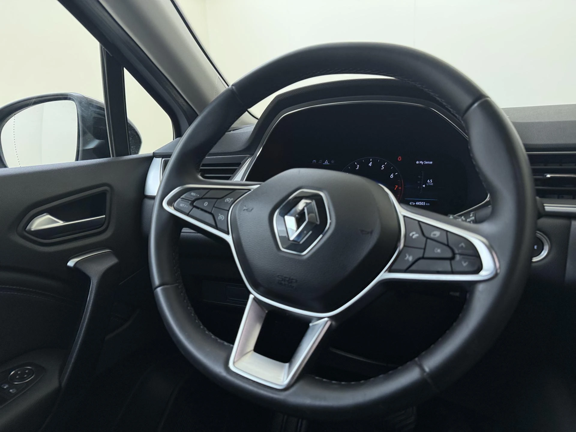 Renault-Captur-image-9