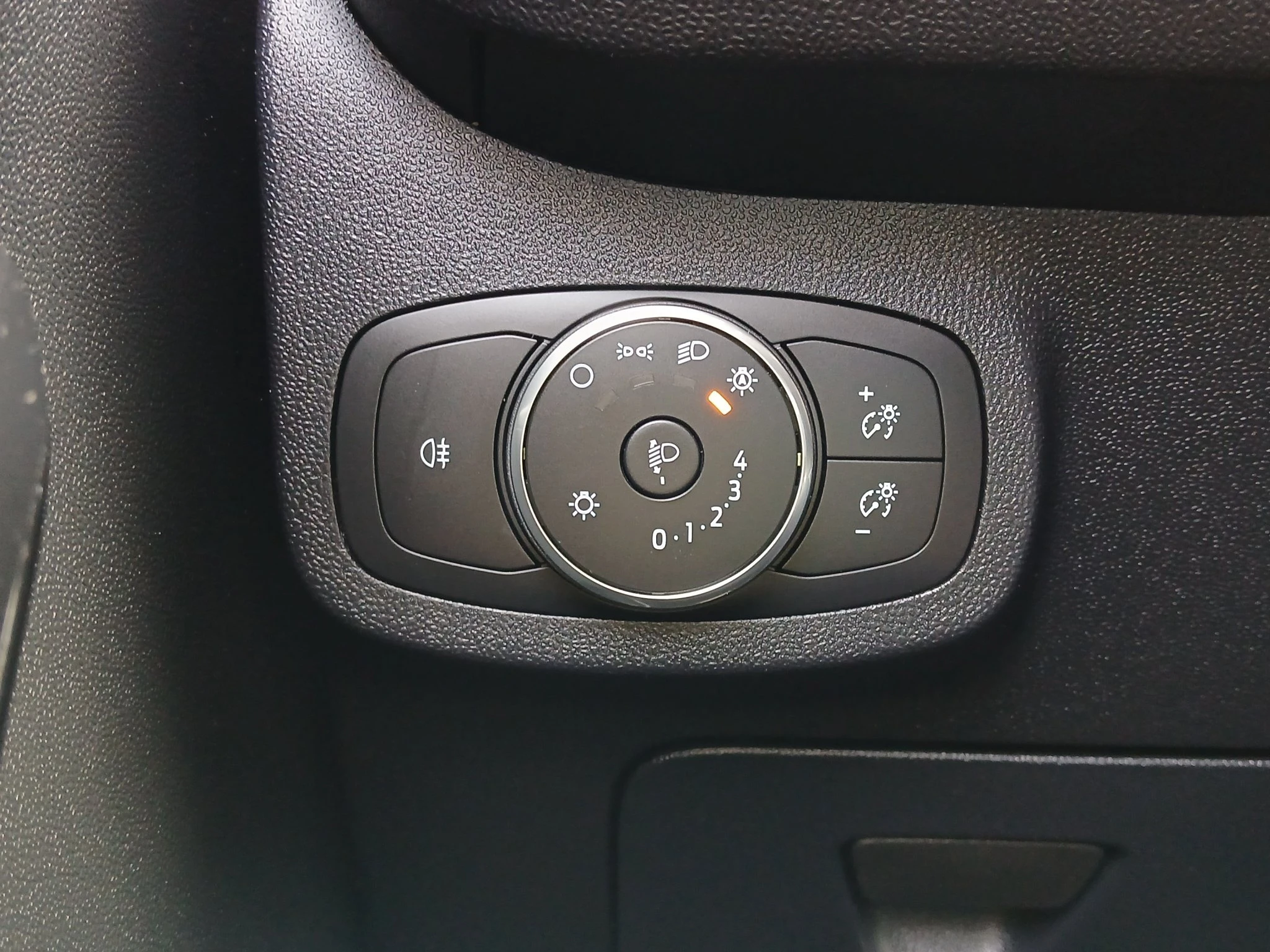 Ford Fiesta Trend AC | BT | DAB+ | WINTER-PAKET